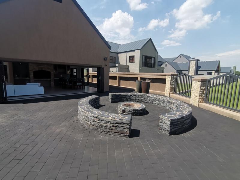 5 Bedroom Property for Sale in Vaalpark Free State